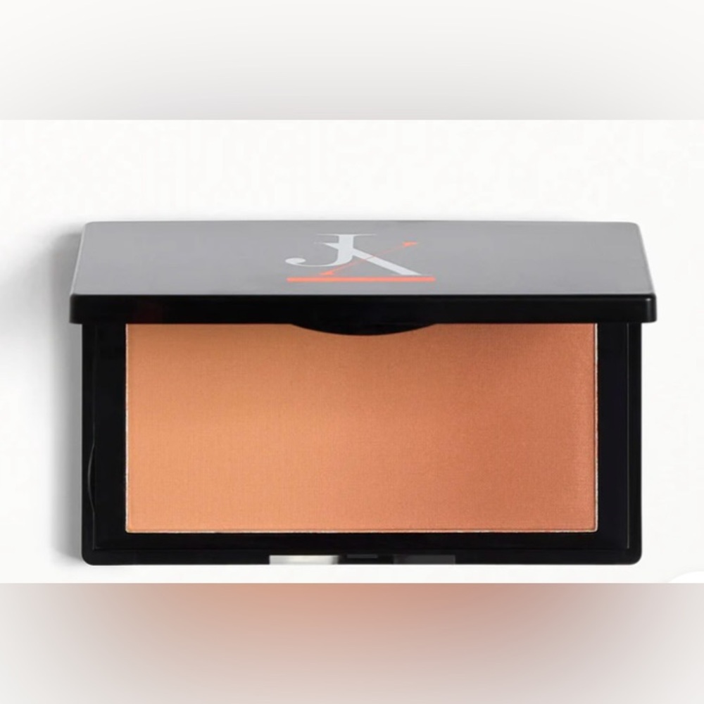 NWOT🎉 Just Ximena The Bronzer Luna Bright